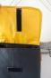 Preview: wasserfeste Lenkertasche mit Klappe Fußball schwarz gelb mit Wunschname