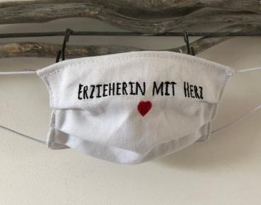 Behelfsmundschutz aus weißem Canvas mit Wunschbestickung, kochfest, wiederverwendbar