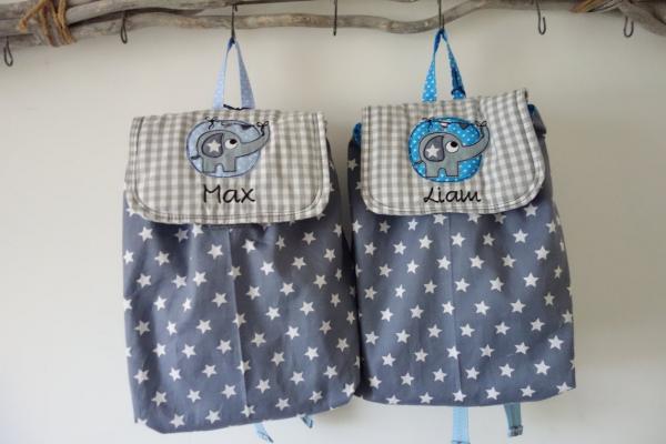 grauer Kinderrucksack mit Wunschname Mustermix Elefant